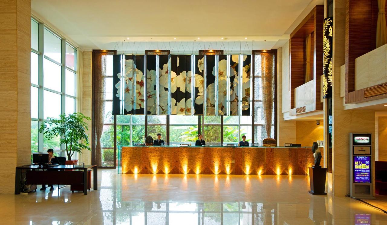 Yichang Banshan Hotel Esterno foto