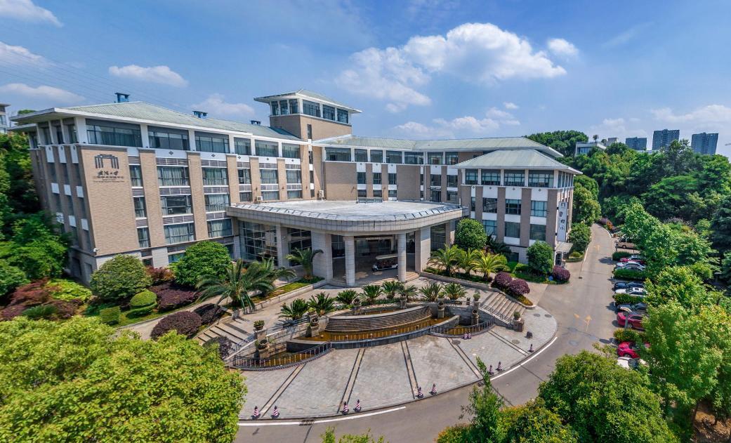 Yichang Banshan Hotel Esterno foto
