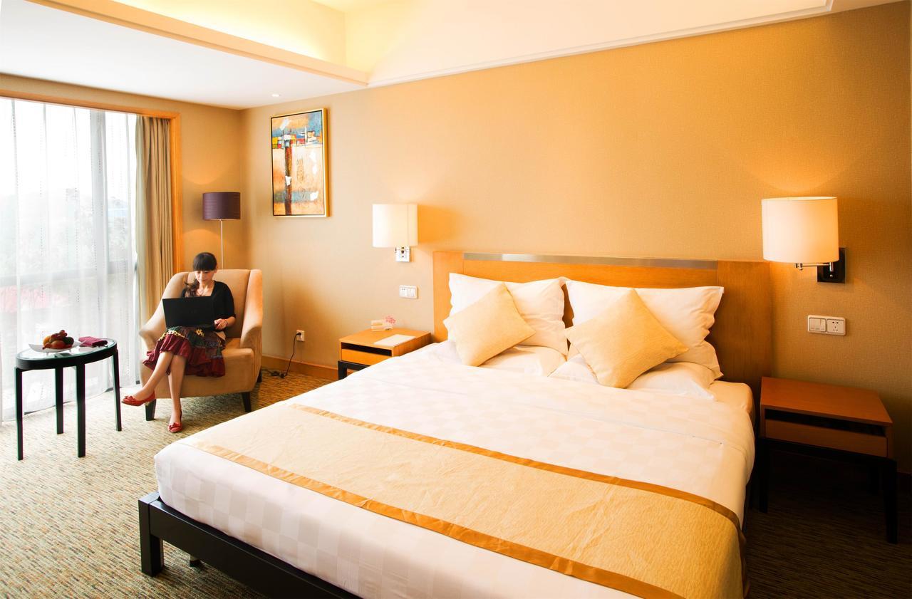 Yichang Banshan Hotel Esterno foto