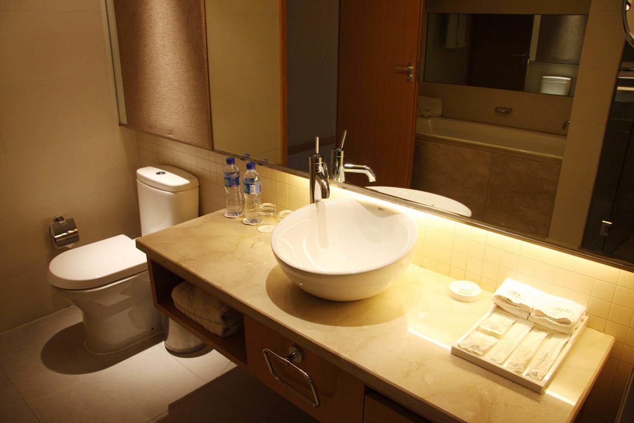 Yichang Banshan Hotel Esterno foto